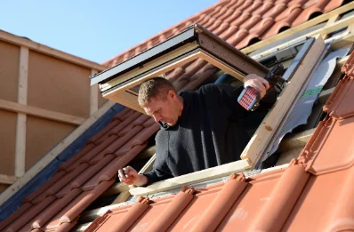 Pose de fenêtres de toit Velux à Porte du Ried
